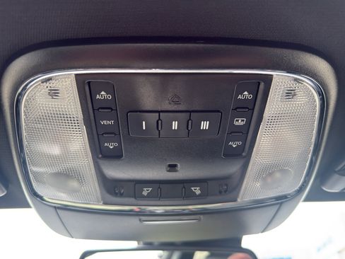 Used 2023 Chrysler 300 S w/ Comfort Group image 23