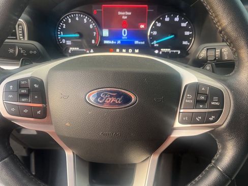 Certified 2021 Ford Explorer XLT w/ Equipment Group 202A image 16