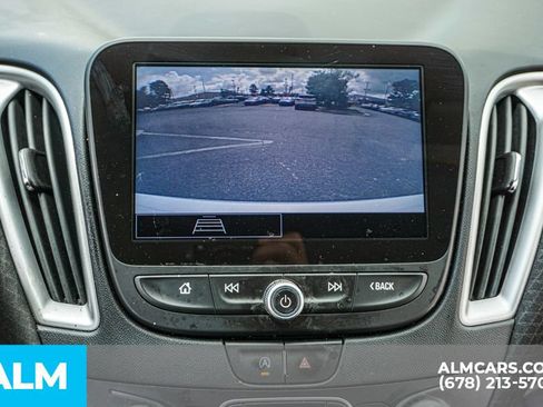 Used 2022 Chevrolet Malibu LS FWD image 36