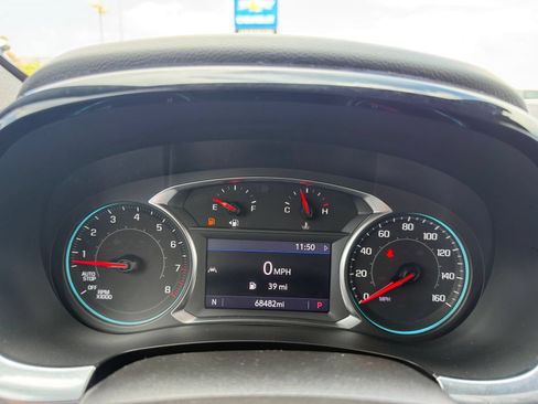 Certified 2023 Chevrolet Traverse LT FWD image 14