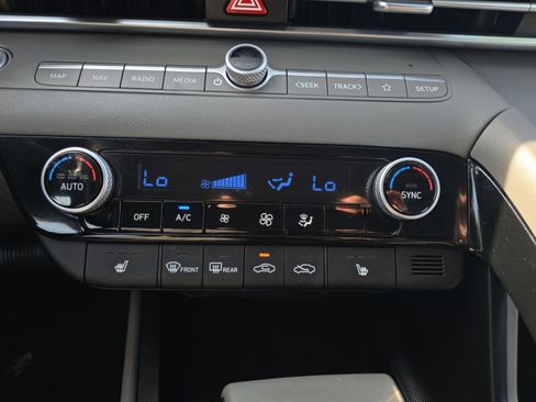 Certified 2023 Hyundai Elantra SEL w/ Convenience Package FWD image 20