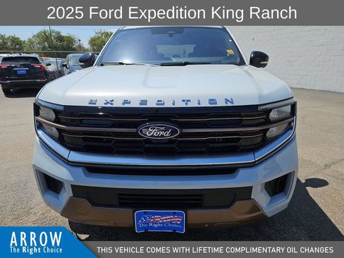 Used 2025 Ford Expedition King Ranch AWD/4WD image 3