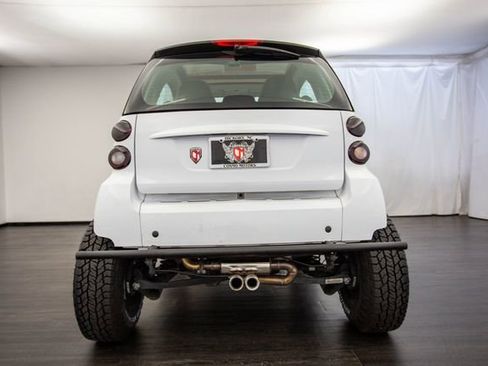 Used 2013 smart fortwo Coupe image 30