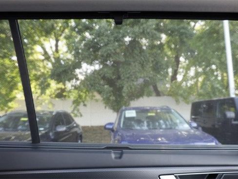 New 2026 Volkswagen Atlas Peak Edition image 28