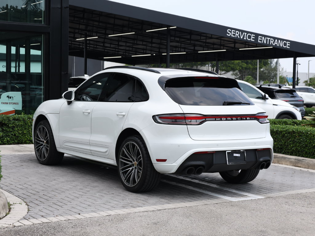 Used 2023 Porsche Macan Turbo AWD/4WD image 5