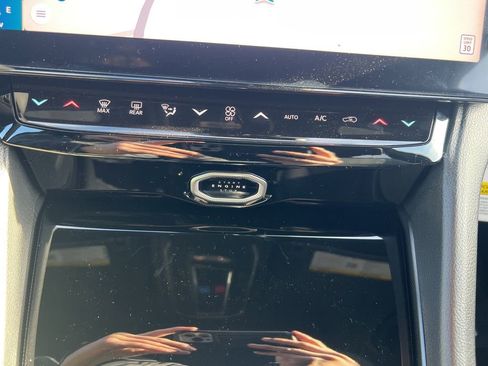 New 2026 Jeep Grand Cherokee Laredo image 31