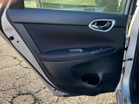 Used 2014 Nissan Sentra SV w/ SV Driver Package FWD image 8