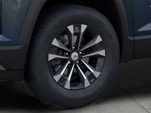 New 2026 Chevrolet Equinox LT w/ Convenience Package II AWD/4WD image 9