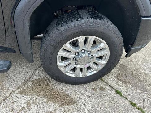 Used 2023 GMC Sierra 2500 Denali w/ Denali Ultimate Package image 22