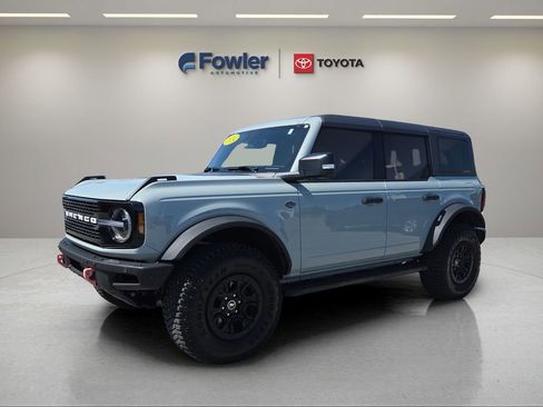 Used 2024 Ford Bronco Wildtrak AWD/4WD image 3