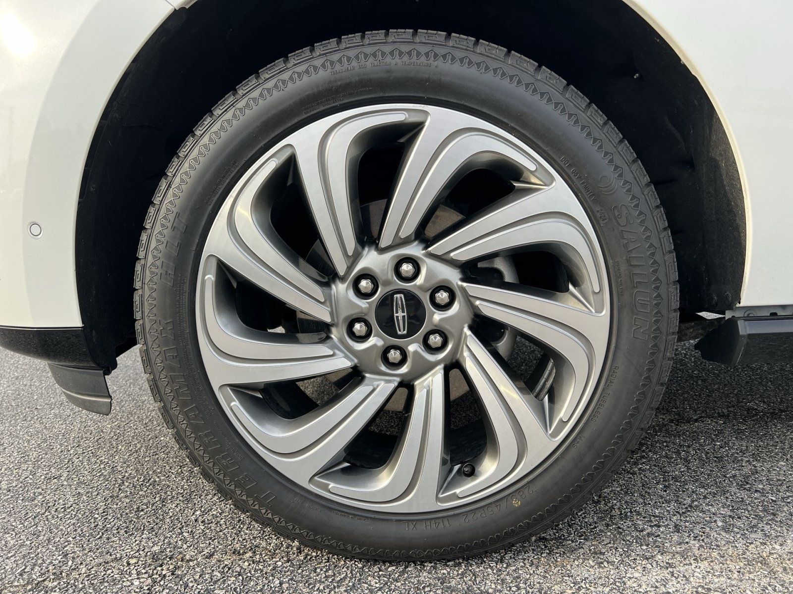 Used 2023 Lincoln Navigator Reserve AWD/4WD image 20