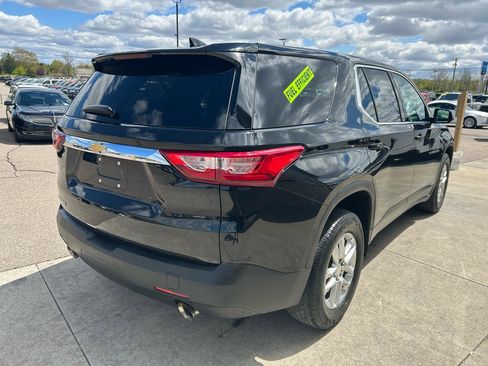 Used 2018 Chevrolet Traverse LS FWD image 5