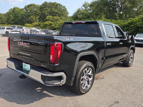 Certified 2026 GMC Sierra 1500 SLT AWD/4WD image 10