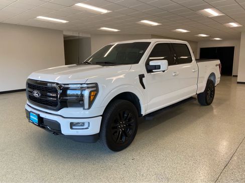 Used 2024 Ford F150 Lariat w/ Bed Utility Package AWD/4WD image 3