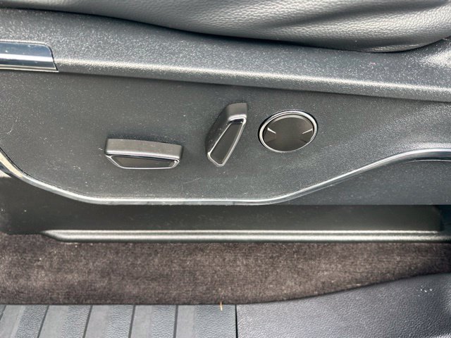 Used 2022 Ford F150 Lariat w/ Equipment Group 502A High AWD/4WD image 22