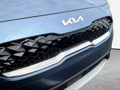 Used 2022 Kia Niro EX Premium FWD image 33