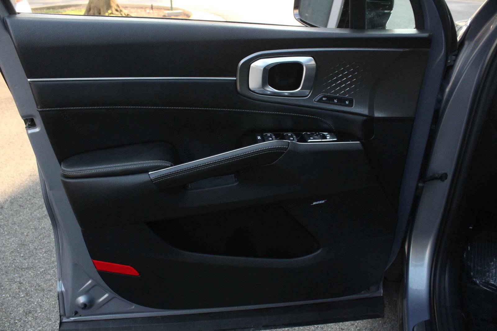 Used 2022 Kia Sorento SX FWD image 15