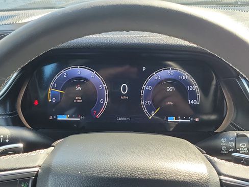 Used 2024 Jeep Grand Cherokee Limited w/ Black Appearance Package image 20