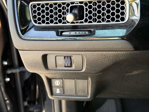 Used 2024 Honda Civic Sport image 33