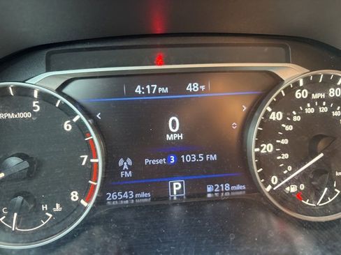 Used 2025 Nissan Altima 2.5 SV image 31