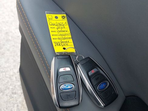 Used 2024 Subaru Crosstrek 2.5i Wilderness w/ Crosstrek Mirror Package AWD/4WD image 35