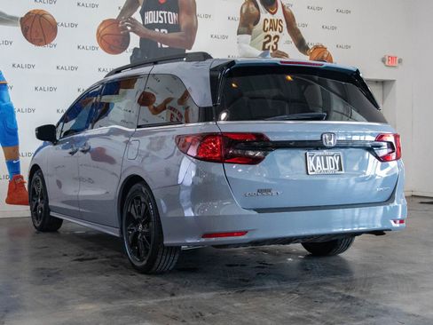 Used 2023 Honda Odyssey Sport image 22