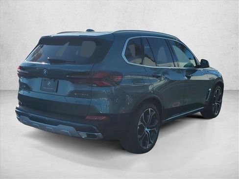 New 2026 BMW X5 xDrive50e w/ Premium Package AWD/4WD image 2