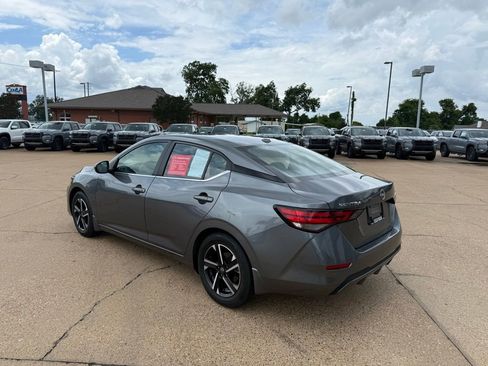Certified 2025 Nissan Sentra SV w/ All-Weather Package FWD image 3