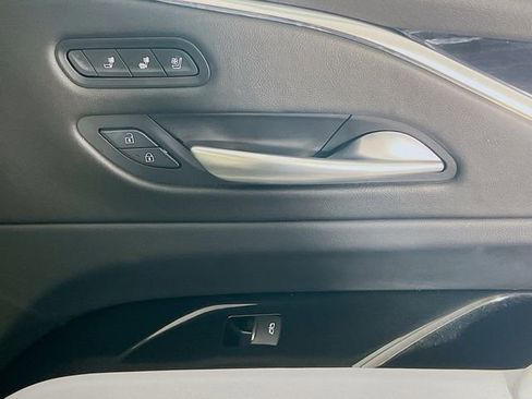 Used 2021 Cadillac Escalade ESV Sport w/ Driver Assist Tech Package image 30