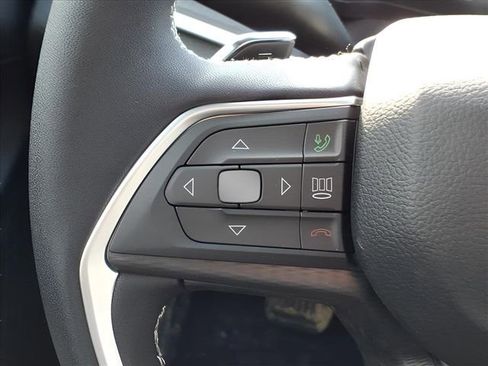 New 2025 Jeep Grand Cherokee Altitude AWD/4WD image 23