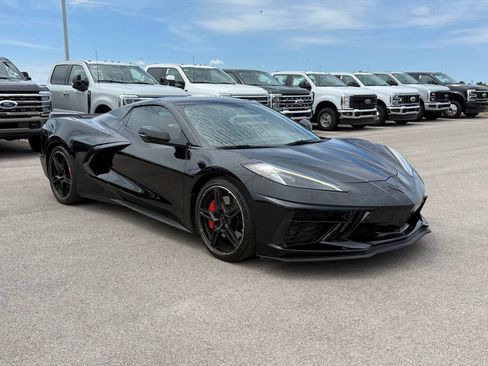 Used 2020 Chevrolet Corvette Stingray Preferred Conv w/ 2LT Preferred Equipment Group RWD image 2