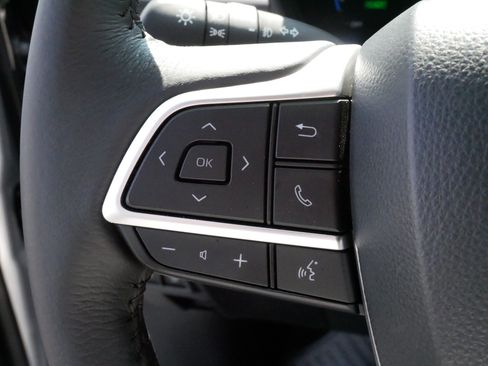 Certified 2025 Toyota Sienna XLE w/ XLE Plus Package AWD/4WD image 26