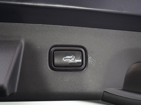 Certified 2024 Hyundai Tucson Limited AWD/4WD image 11