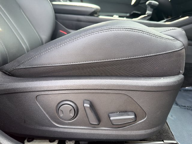 Used 2025 Kia K5 EX FWD image 51
