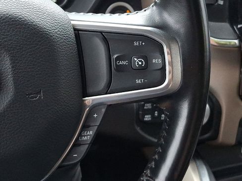 Certified 2022 RAM 1500 Laramie image 23