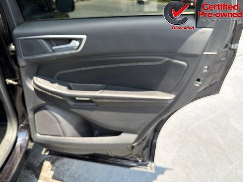 Used 2022 Ford Edge Titanium w/ Equipment Group 301A AWD/4WD image 24