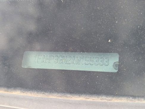 Used 2010 Ford Focus SES image 12