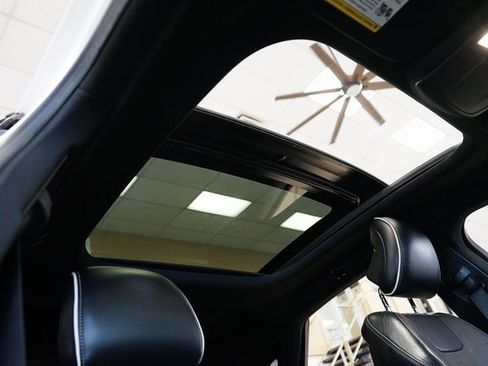 Used 2017 Lincoln MKZ Reserve w/ Drivers Package image 10