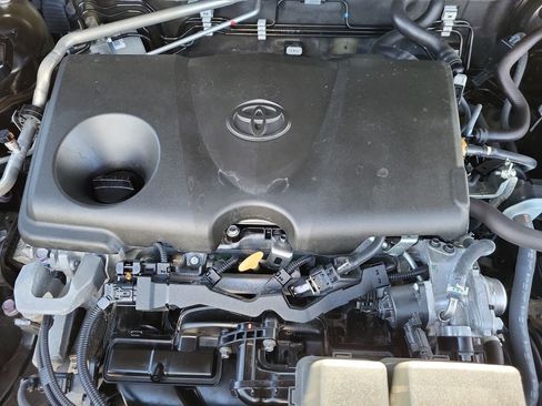 Used 2024 Toyota RAV4 Adventure image 29