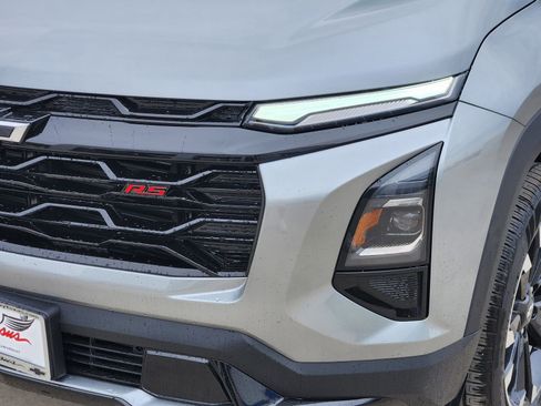 New 2026 Chevrolet Equinox RS FWD image 9