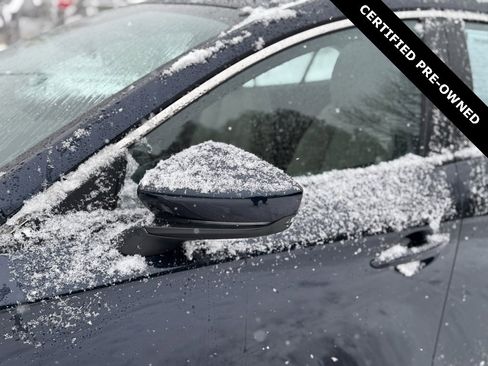 Used 2025 MAZDA MAZDA3 s image 15