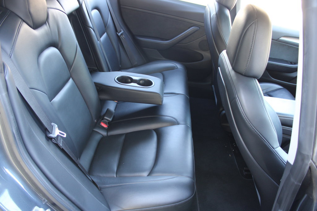 Used 2022 Tesla Model 3 Long Range AWD/4WD image 12