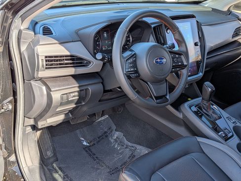 Certified 2025 Subaru Crosstrek 2.5i Limited w/ Crosstrek Mirror Package image 13