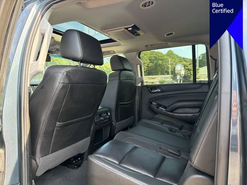 Used 2019 Chevrolet Suburban LT AWD/4WD image 11