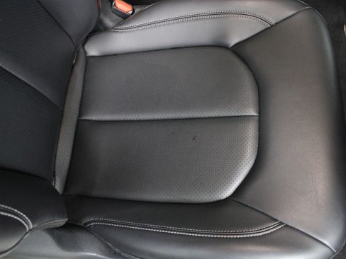 Used 2024 Chrysler Pacifica Limited FWD image 25