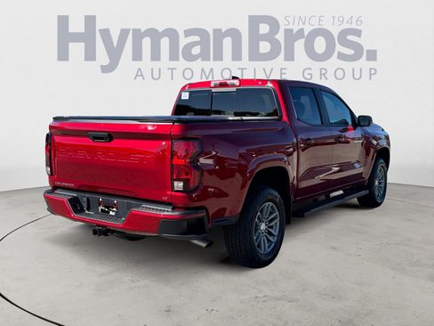 Used 2024 Chevrolet Colorado LT w/ LT Convenience Package II RWD image 3
