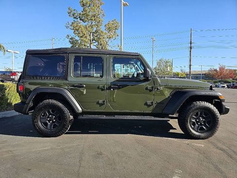Used 2021 Jeep Wrangler Unlimited Sport image 9