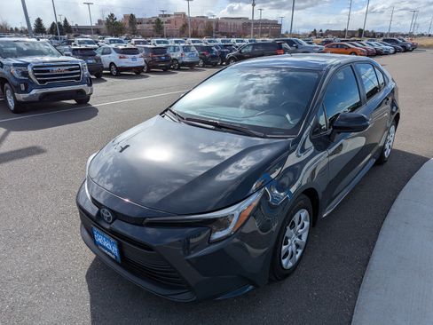 Used 2023 Toyota Corolla LE image 8