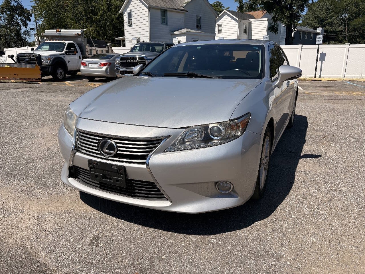 Used 2014 Lexus ES 350 FWD image 2