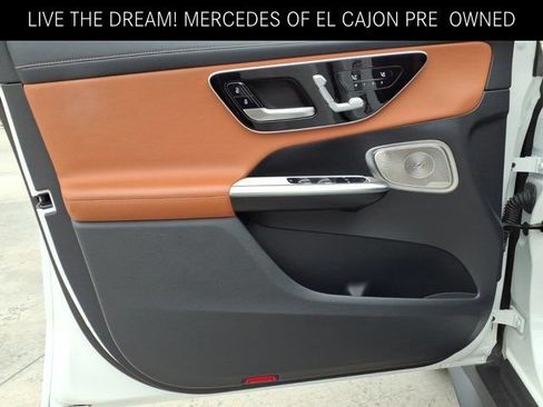 Certified 2023 Mercedes-Benz GLC 300 image 12